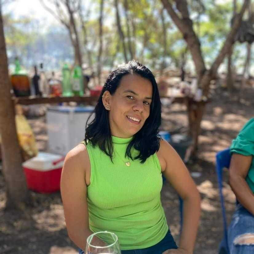 Simone Santos Profile Picture